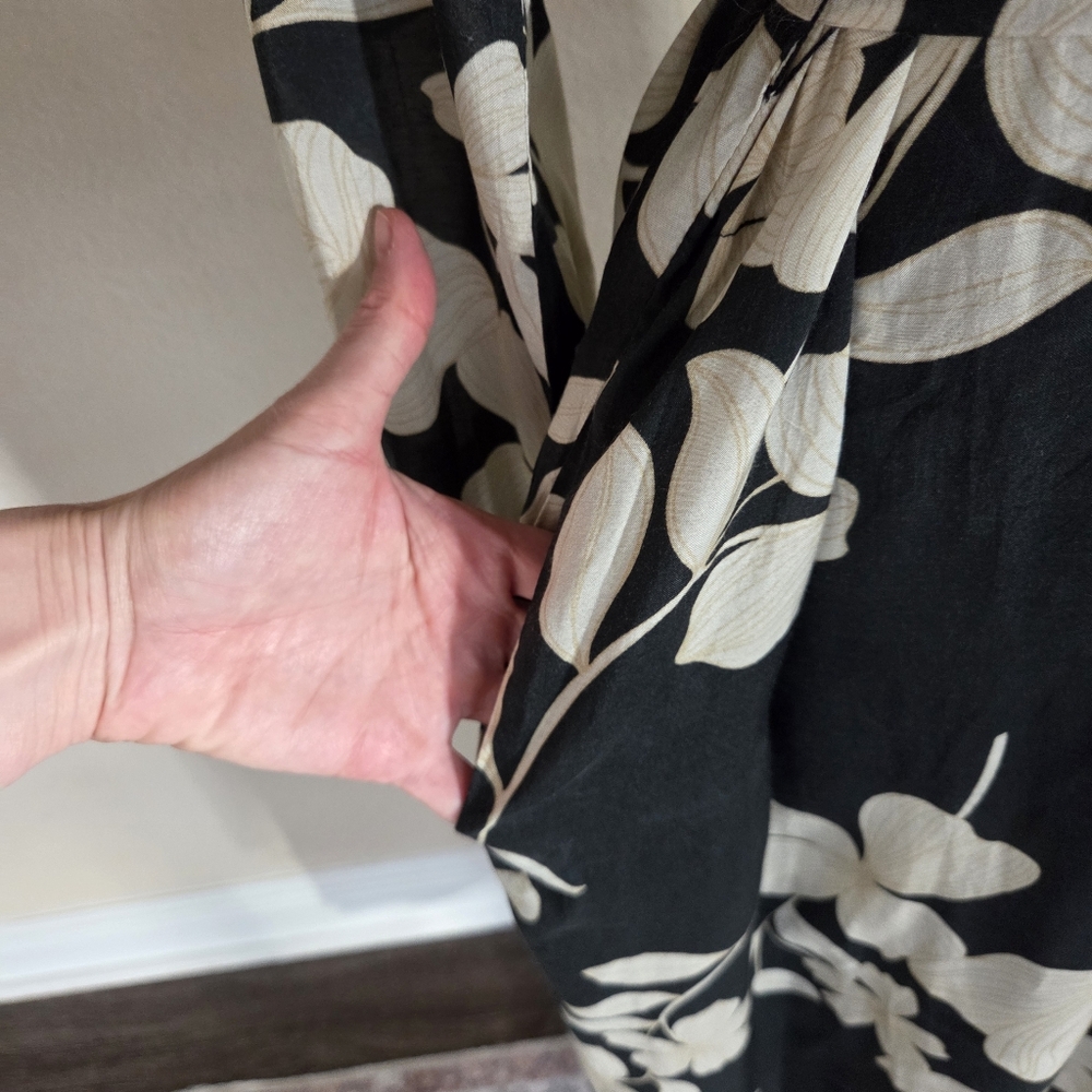 Velvet by Graham & Spencer Josepha Floral Maxi Dress Size S New Quiet Luxury - Picture 9 of 14